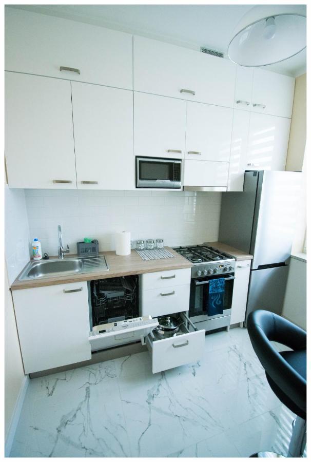 Color 24 Apartament III Stalowa Wola Ngoại thất bức ảnh