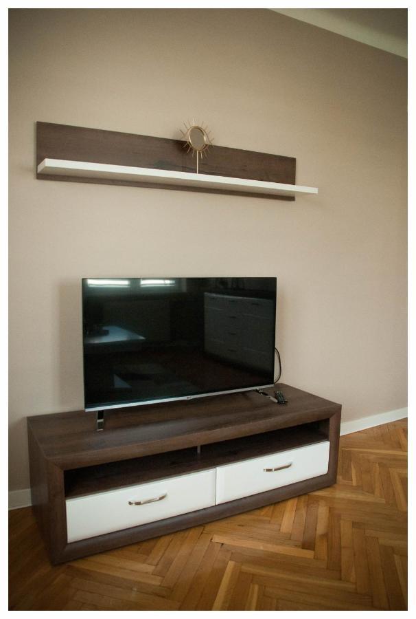 Color 24 Apartament III Stalowa Wola Ngoại thất bức ảnh