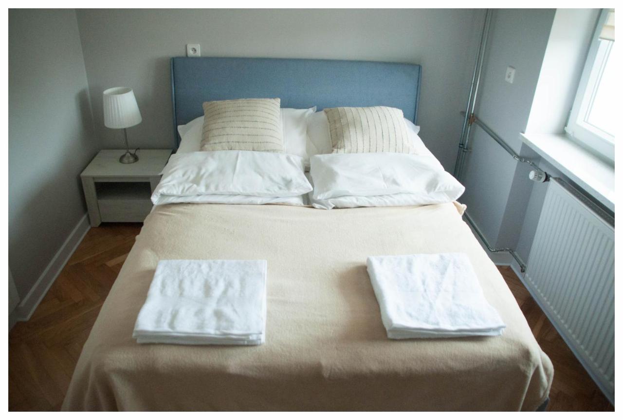 Color 24 Apartament III Stalowa Wola Ngoại thất bức ảnh