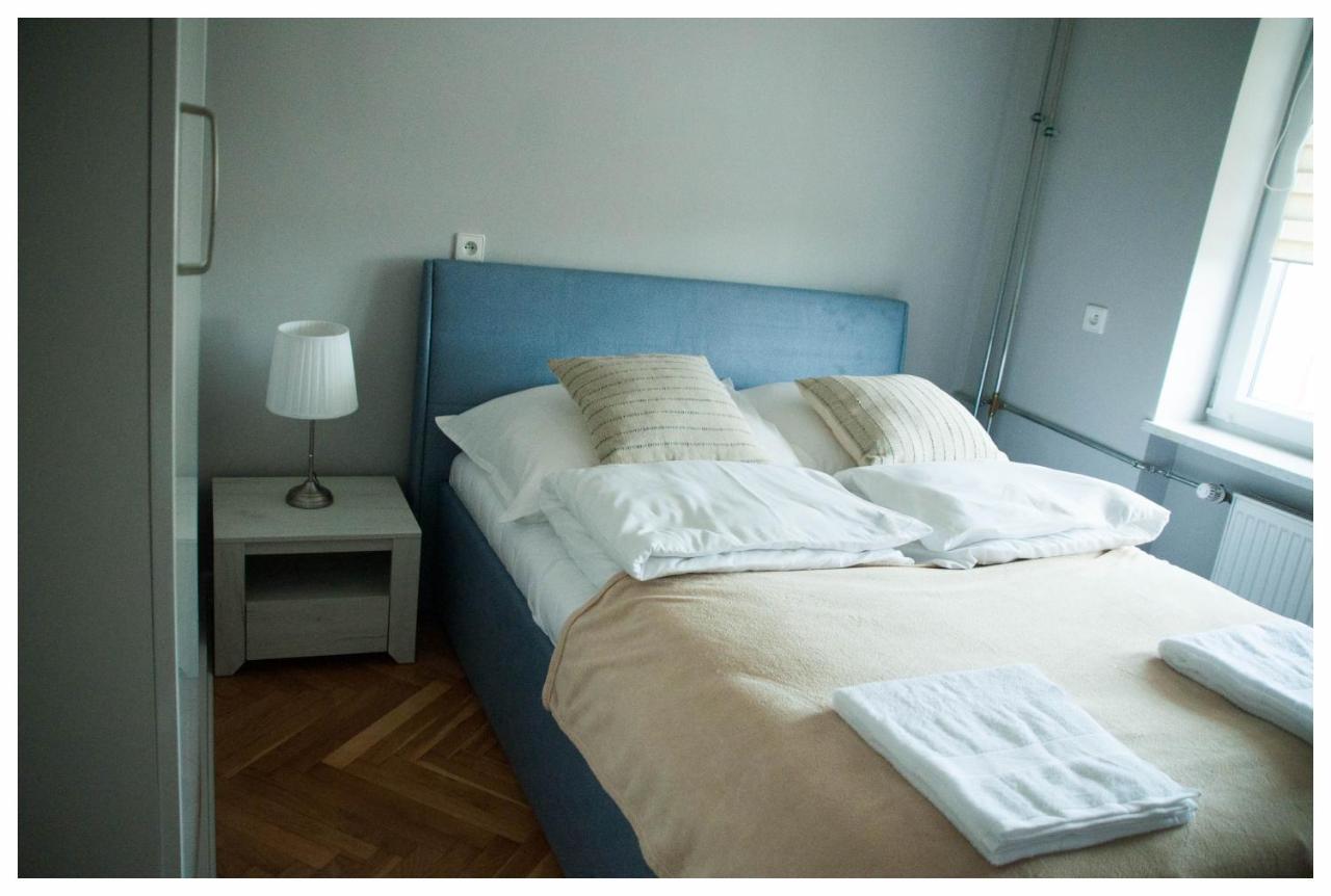 Color 24 Apartament III Stalowa Wola Ngoại thất bức ảnh